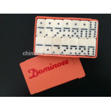 Kleines Domino-Set aus Kunststoffimitat